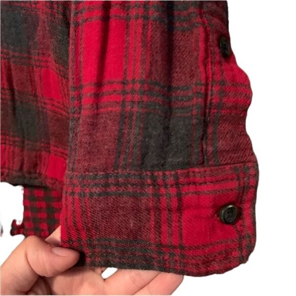 Madewell red plaid button down shirt with pockets! - Picture 9 of 14